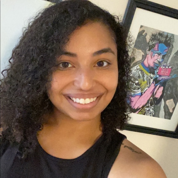 Meet your Posher, Shante - Picture 2 of 2